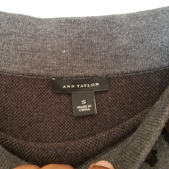 Ann Taylor grey leopard print skater skirt size S - Picture 5 of 6